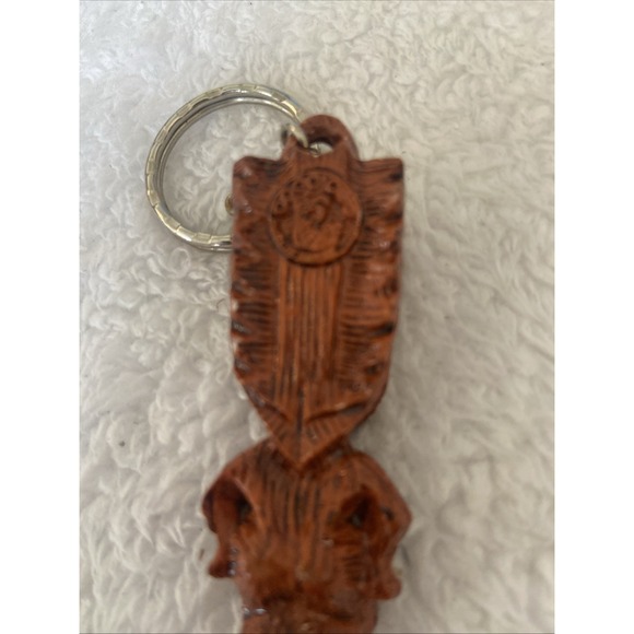 Hawaiian Tiki Red Eye Family God Akua Brown Key Chain - Picture 6 of 8